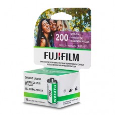 Fujifilm 200 Color Negative 35mm Film (Single Roll)